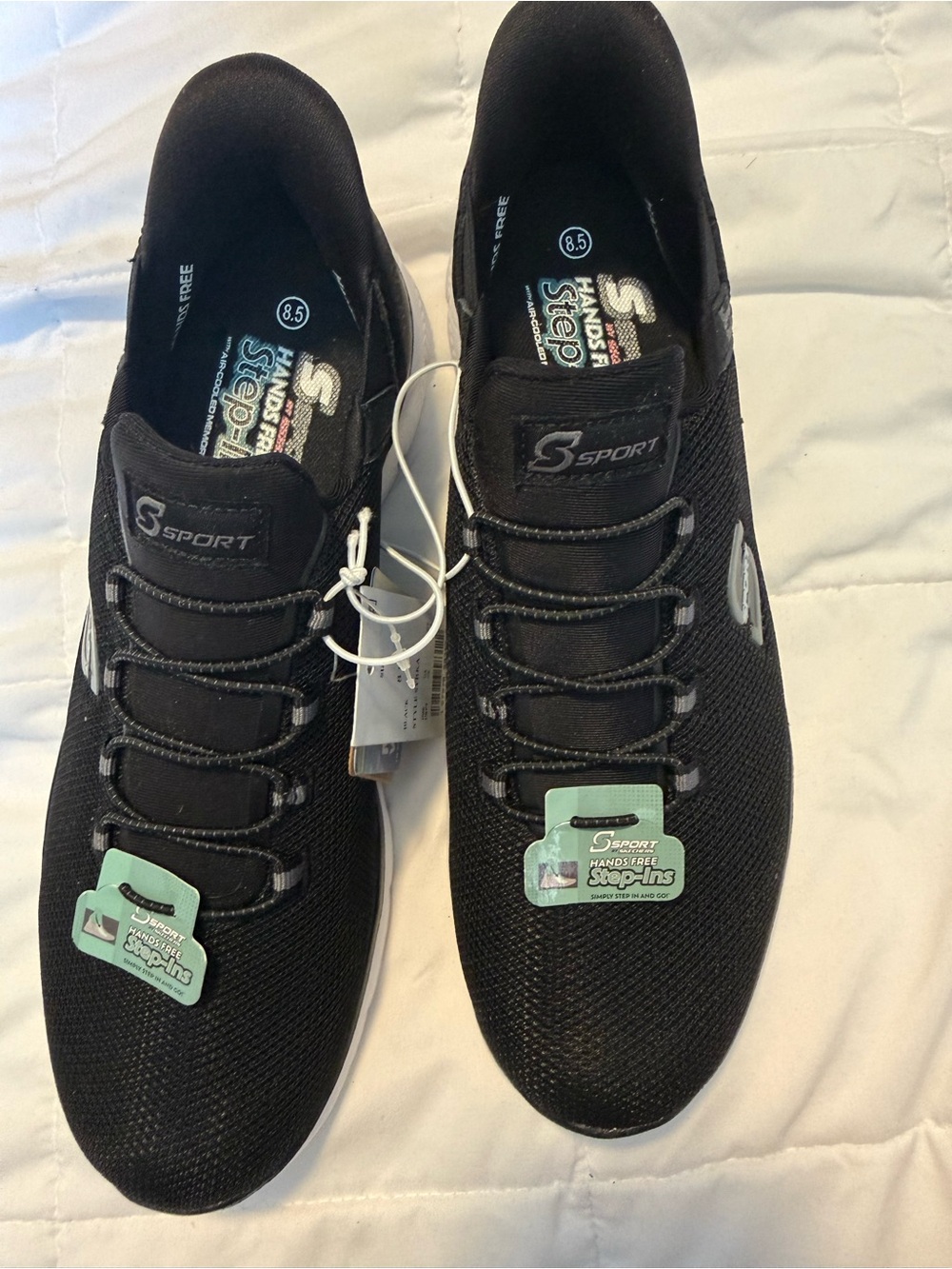 Sketchers Black Knit Slip-On Sneakers 8.5